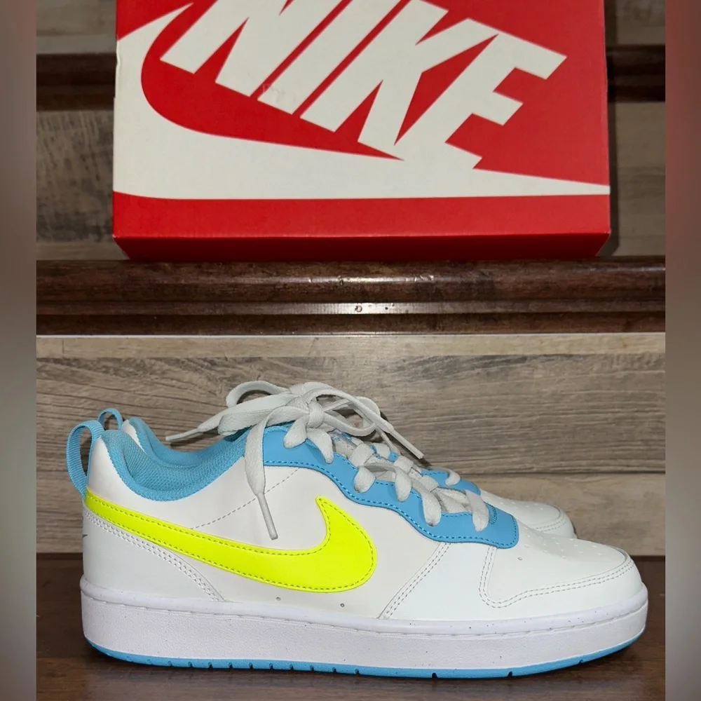 Cute 🥰 Nike Court Borough Low 2 GS /7Y 'White Baltic Blue Volt' Women's Size 8.5 - Picture 7 of 15
